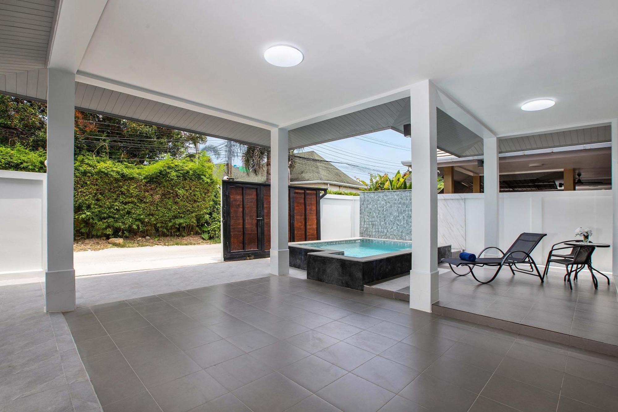Family 2Br Villa Lancelot 3 With Jacuzzi Pool, Just 10 Min Drive Naiharn And Rawai Ban Saiyuan Exterior foto