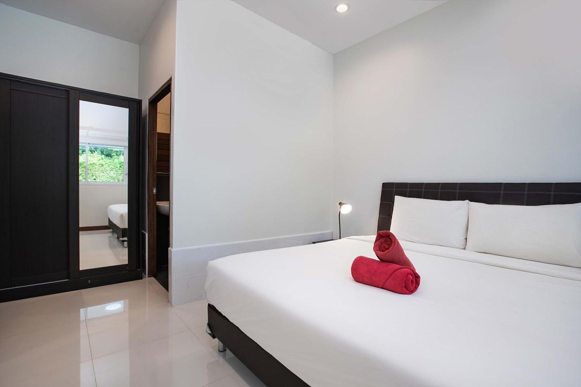 Family 2Br Villa Lancelot 3 With Jacuzzi Pool, Just 10 Min Drive Naiharn And Rawai Ban Saiyuan Exterior foto